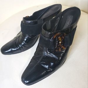 Brighton Rococo Black Patent Leather Suede Slip On Mules Heels Size 8.5M